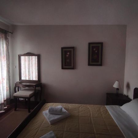 Meterizi Guesthouse Varvitsa Luaran gambar
