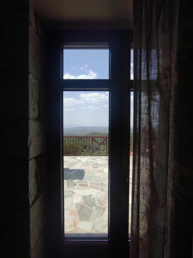 Meterizi Guesthouse Varvitsa Luaran gambar