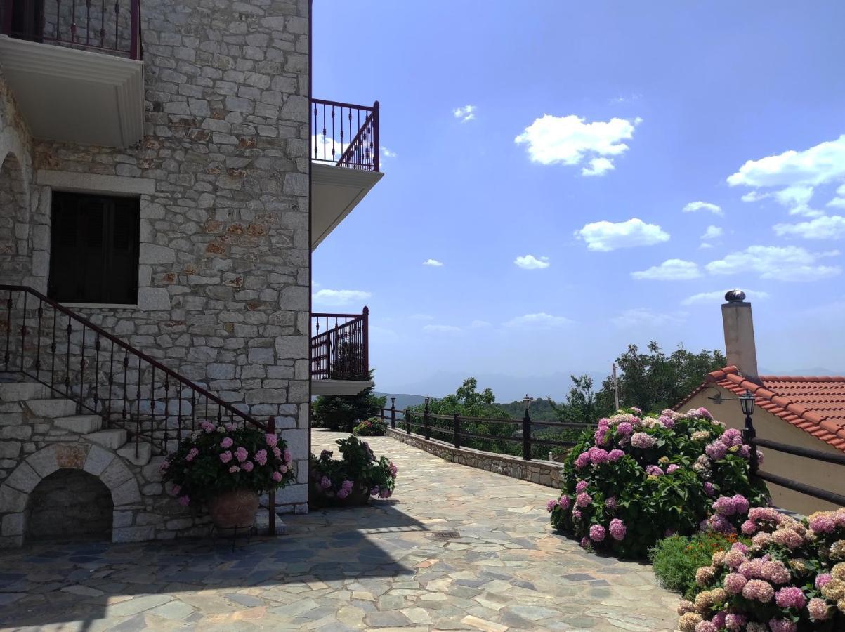 Meterizi Guesthouse Varvitsa Luaran gambar