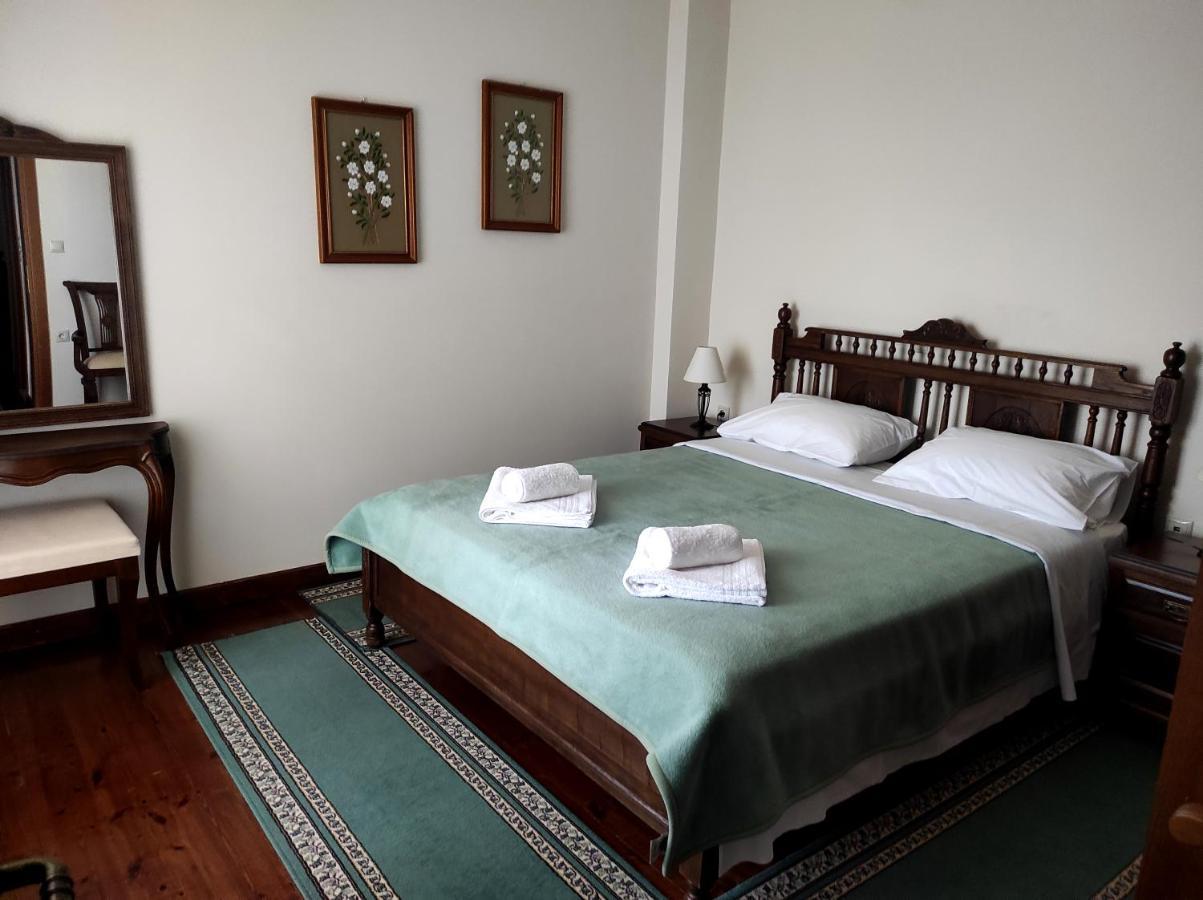 Meterizi Guesthouse Varvitsa Luaran gambar