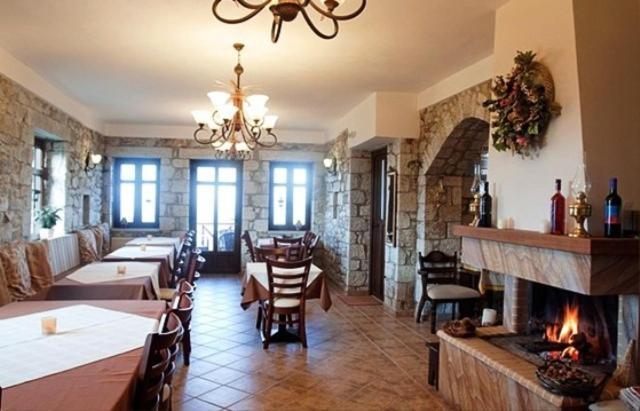Meterizi Guesthouse Varvitsa Luaran gambar